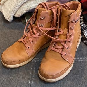 Chaco Sierra Boot sz 8.5